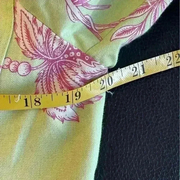3 Sisters Green & Pink Lined Short Blazer Jacket Size Medium Floral Feminine - Picture 7 of 9